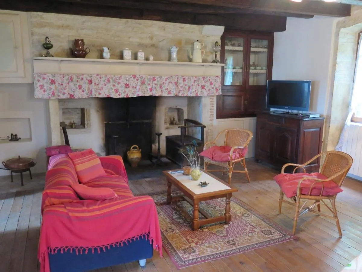 Holiday Home Le Mas de Serre - MEC400 Nuzéjouls